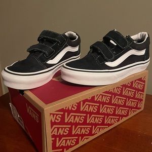 Vans black white boys shoes